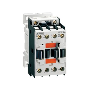 LOVATO Electric - Three-pole contactor, IEC operating current Ie (AC3) = 9A, AC coil 50/60Hz, 110VAC, 1NC auxiliary contact, BF0901A110